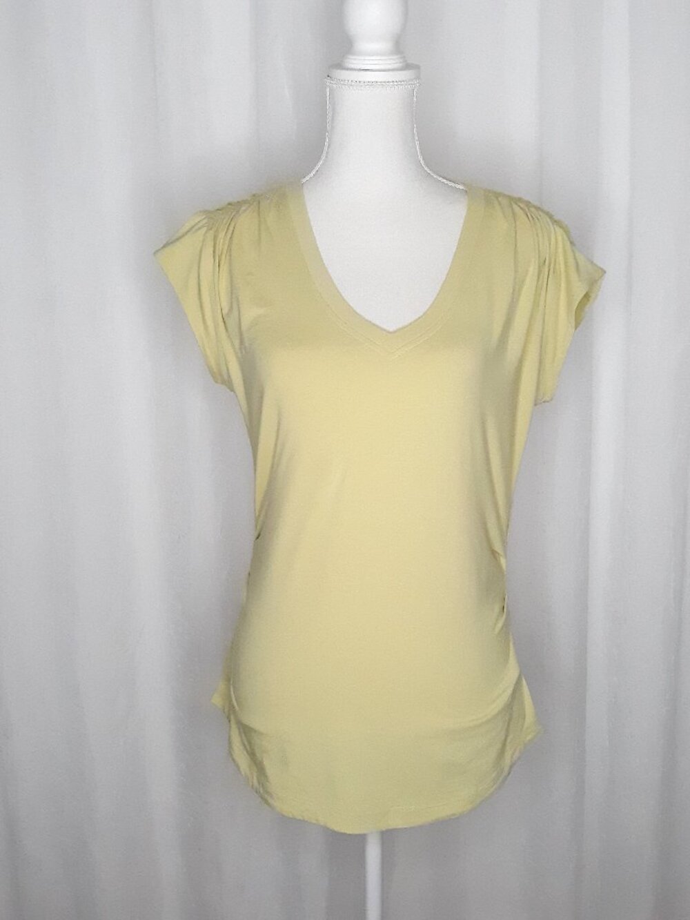 Athleta Outbound Yellow V-NecK Tee